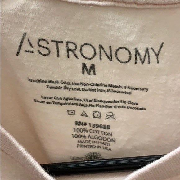 3/20 Astronomy Havana Cuba Cropped Short Sleeve - Picture 2 of 4